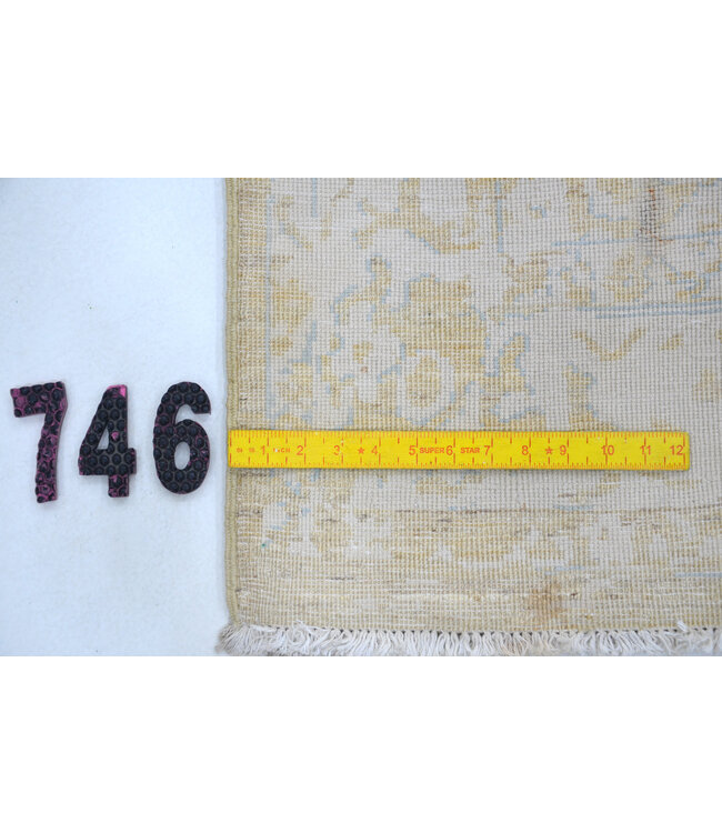 Vintage Beige Rug | Ziegler Pattern | 191 x 142 cm | Hand-Knotted Wool Carpet