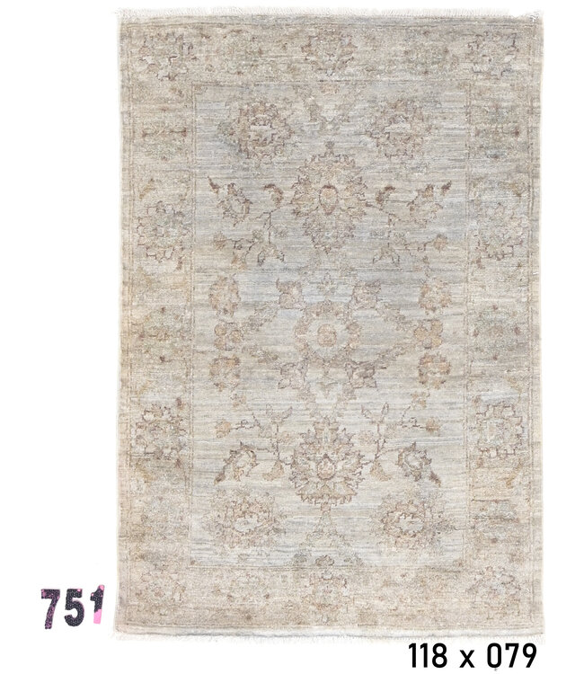 Vintage Woll Handgewebter Teppich - Vintage Muster - 118 x 079 cm - Sanfte Neutrale Farben