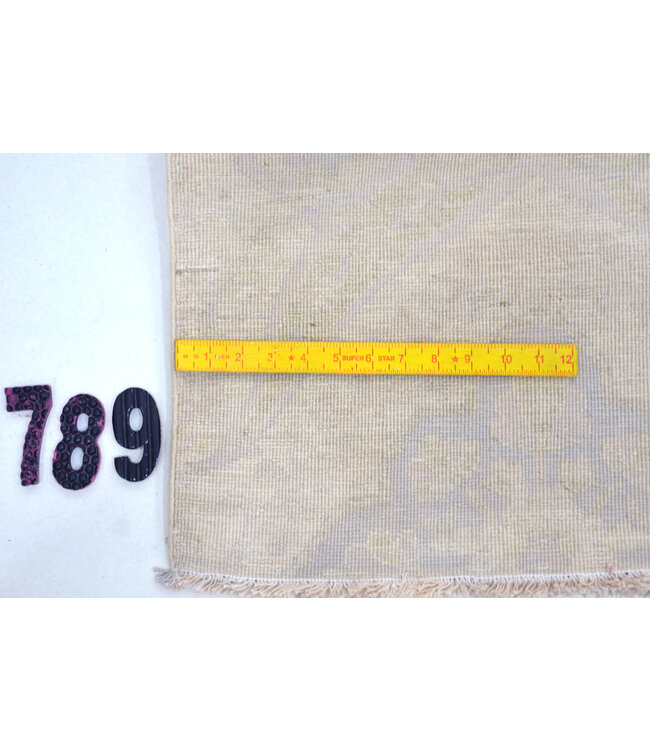 Elegant Beige Classic Hand-Knotted Rug – 275 x 180 cm – 100% Wool