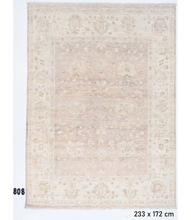 Light Pink Ziegler Rug – 233x172 cm – Hand-Knotted Wool Carpet in Soft Pastels