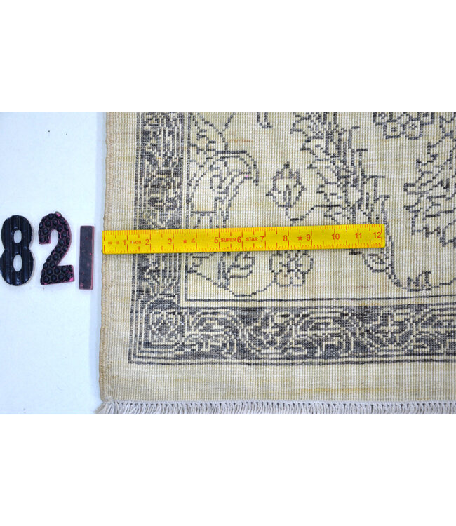 Cream Blue Antique Rug – Classic Floral Pattern – 269 x 181 cm