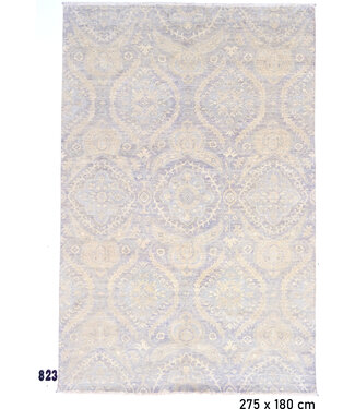 Lavender Cream Transitional Rug – Medallion Pattern – 275 x 180 cm Lavender Cream Transitional Rug – Medallion Pattern – 275 x 180 cm