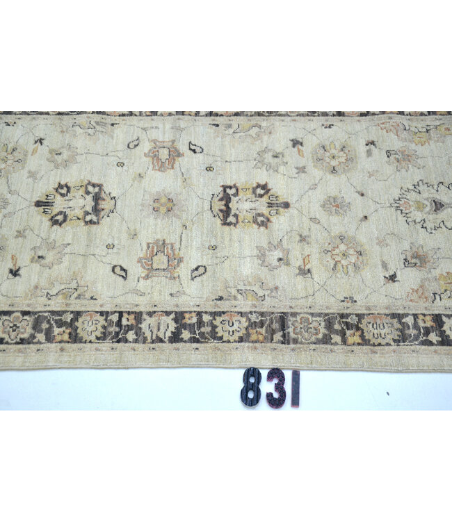 Luxe Oosterse Loper – Donkere Rand – 342 x 77 cm