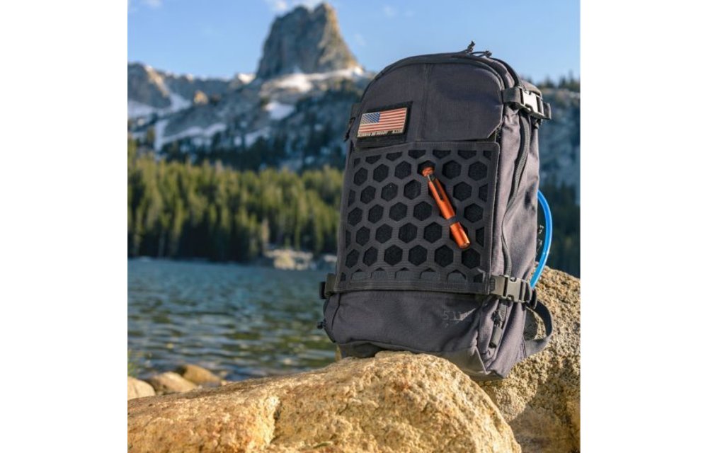 AMP24 32L Backpack (Black)