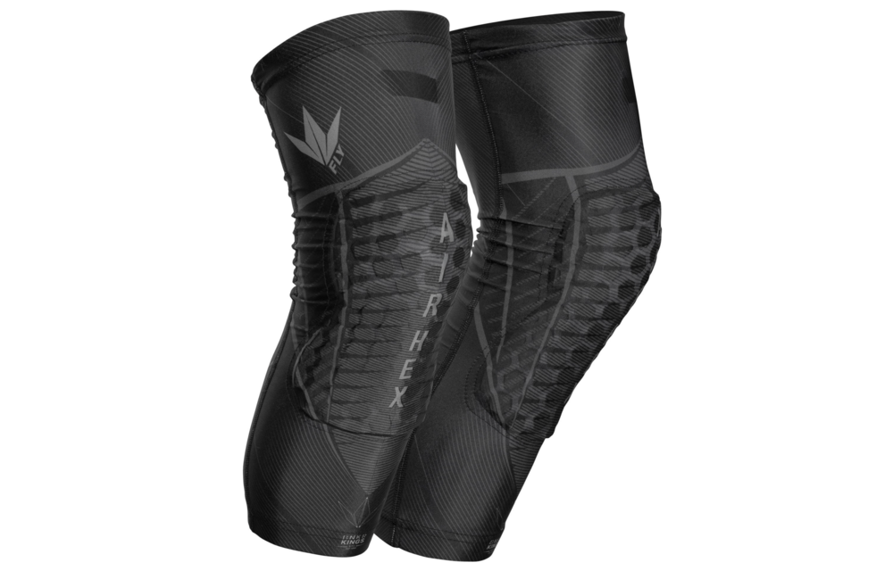 Bunkerkings Fly Compression Knee Pads (Black). Europe