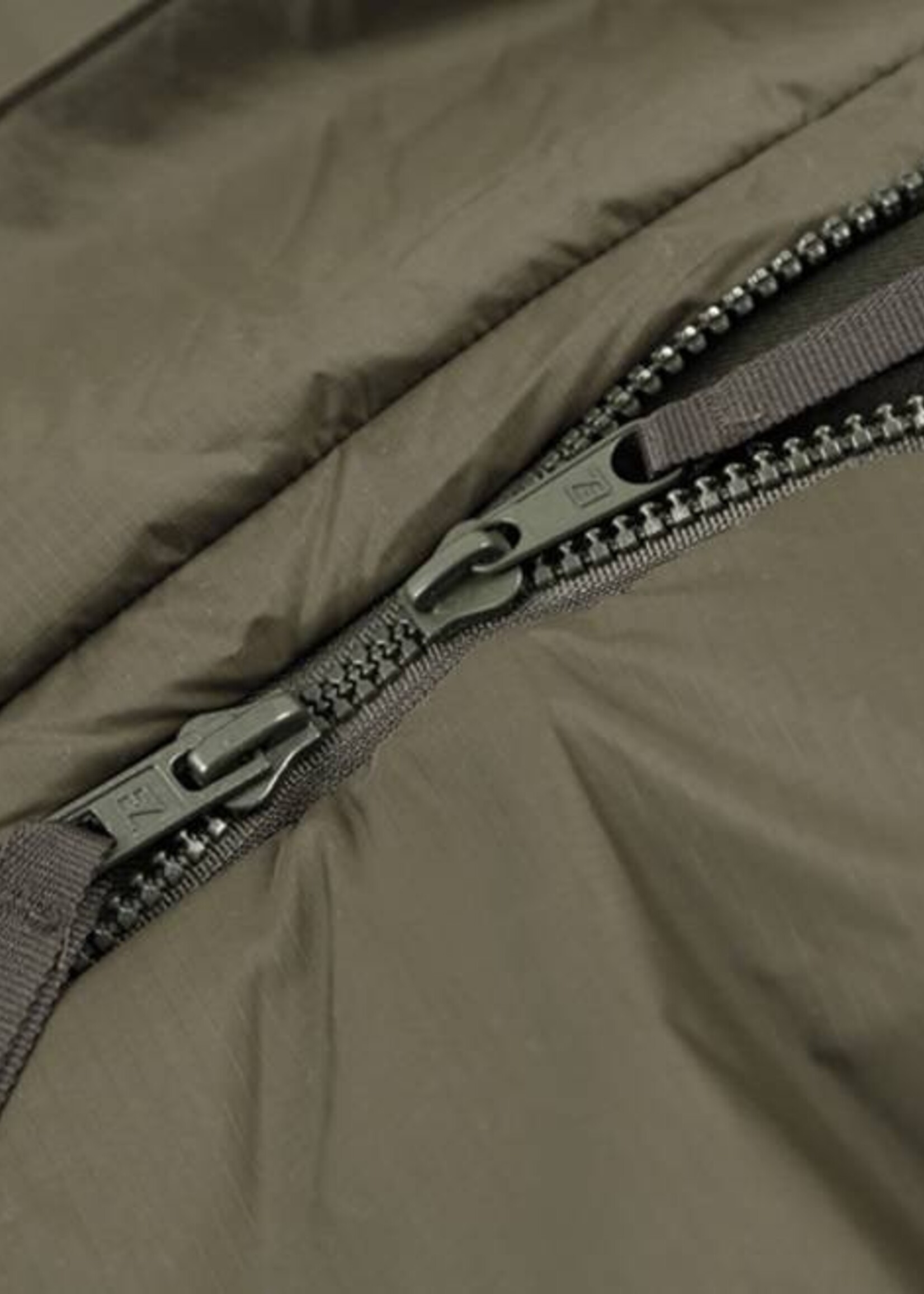 Carinthia Defence 4 Sleeping Bag (Mid Zip) (Olive)