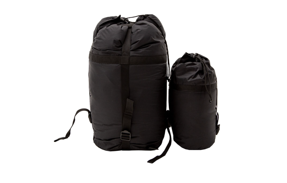 https://cdn.webshopapp.com/shops/46503/files/442963190/1000x640x2/carinthia-compression-bag-black.jpg