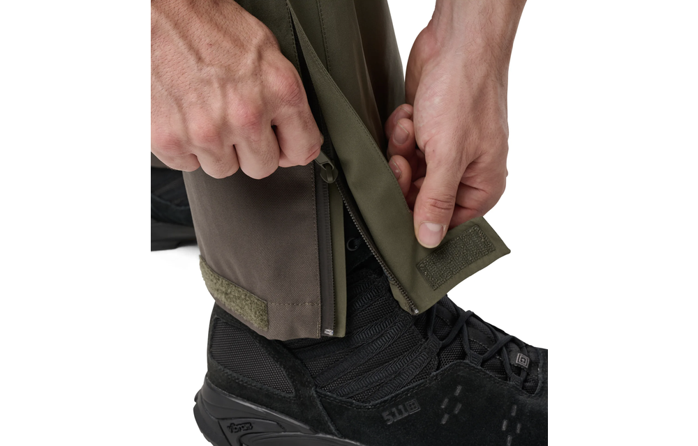 Force Rain Pants (Black)
