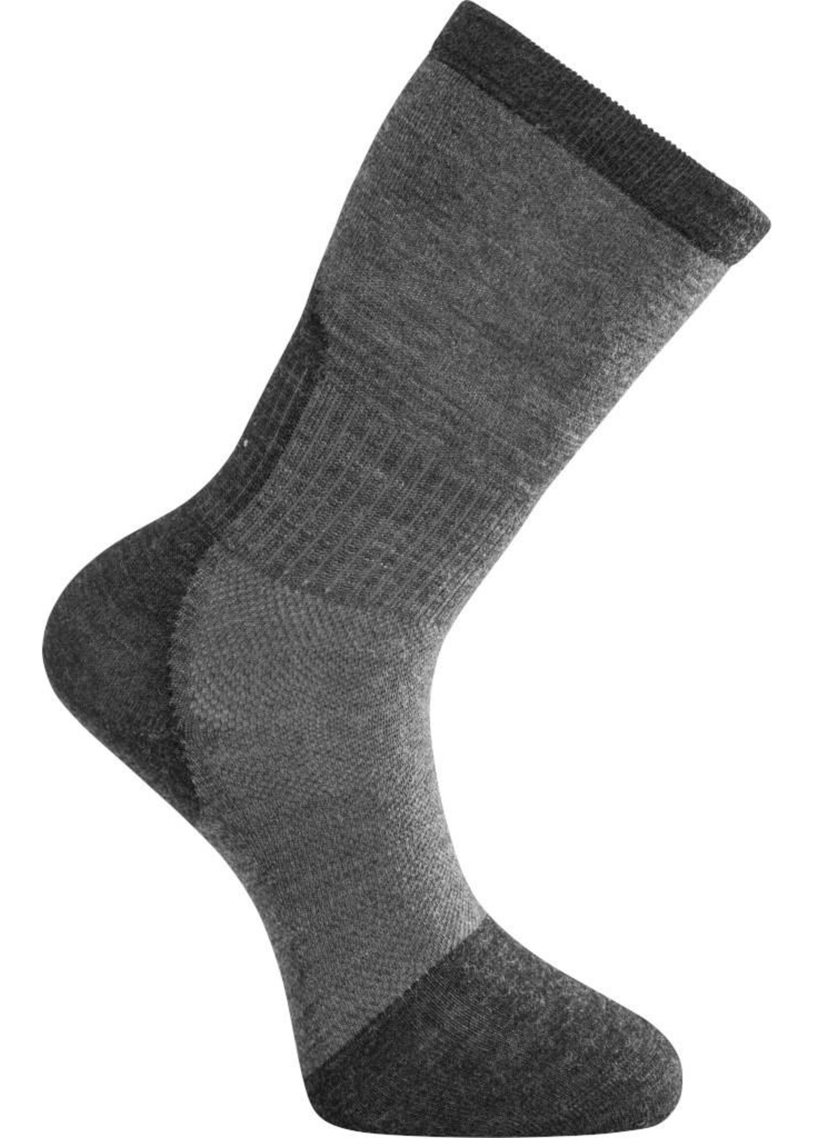 Woolpower Skilled 400 Classic Socks (Dark Grey / Black)