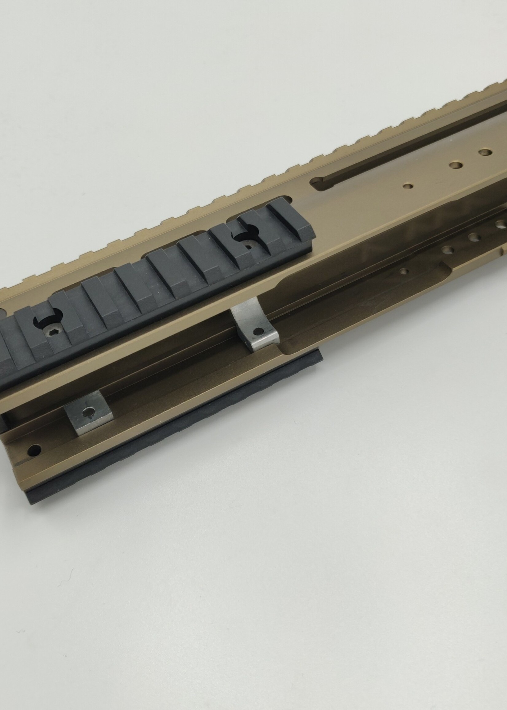 Tokyo Marui SCAR-L Upper Receiver For NEXT-GEN (Dark Earth)