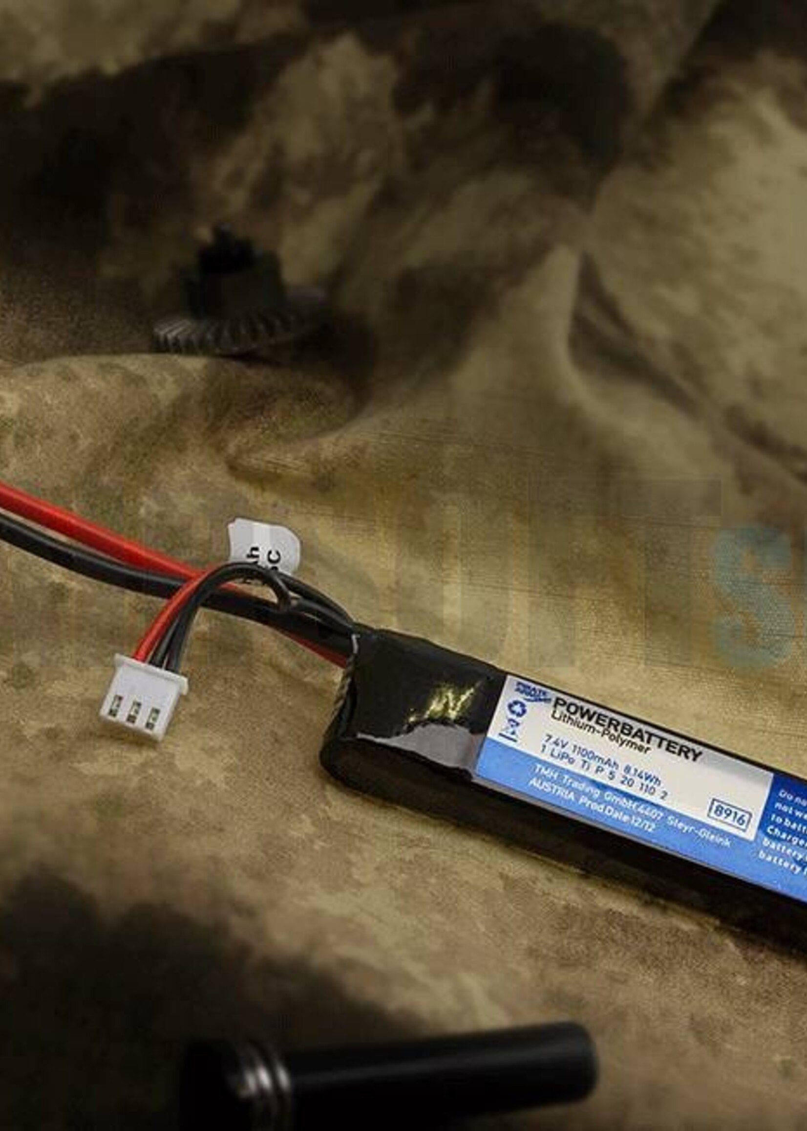 Pirate Arms LiPo 7.4V 1100mAh 15C Stick Type