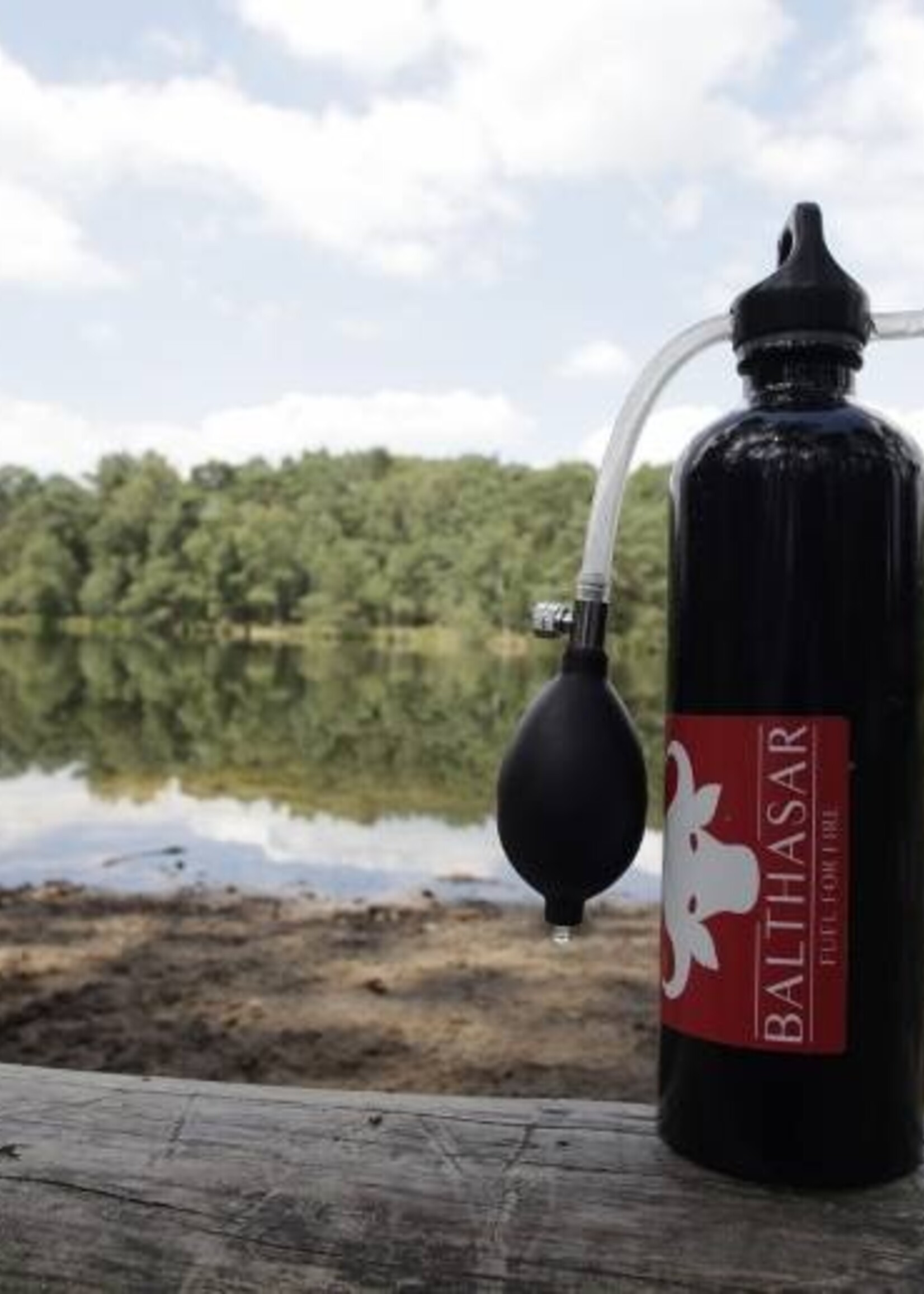 Balthasar Outdoor H2O Survival Bottle