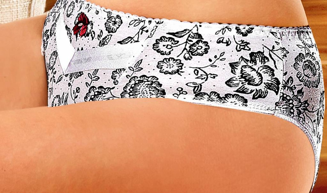 Benefit Mama Iness wit slip Benefit Mama Iness wit slip