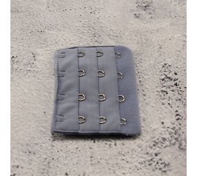 Op en Top Beha Verlenger 4 Haaks Mat GrijsBlauw (per stuk) Op en Top Beha Verlenger 4 Haaks Mat GrijsBlauw (per stuk)