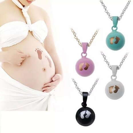 Lila Chime Zwangerschapsketting Babybel Ketting Voetjes Wit Lila Chime Zwangerschapsketting Babybel Ketting Voetjes Wit