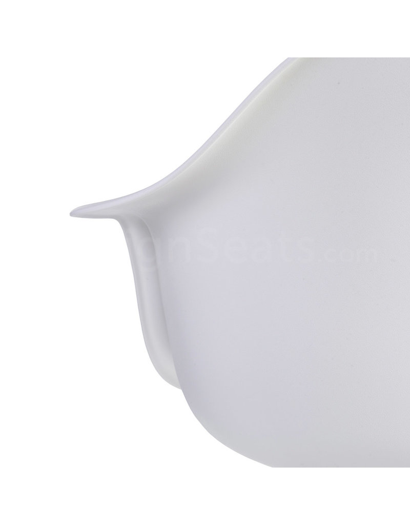DAR Eames Chair White