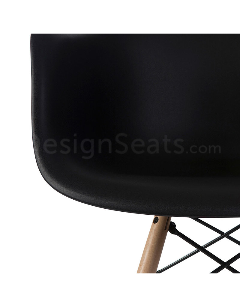DAW Eames Design Chair Black