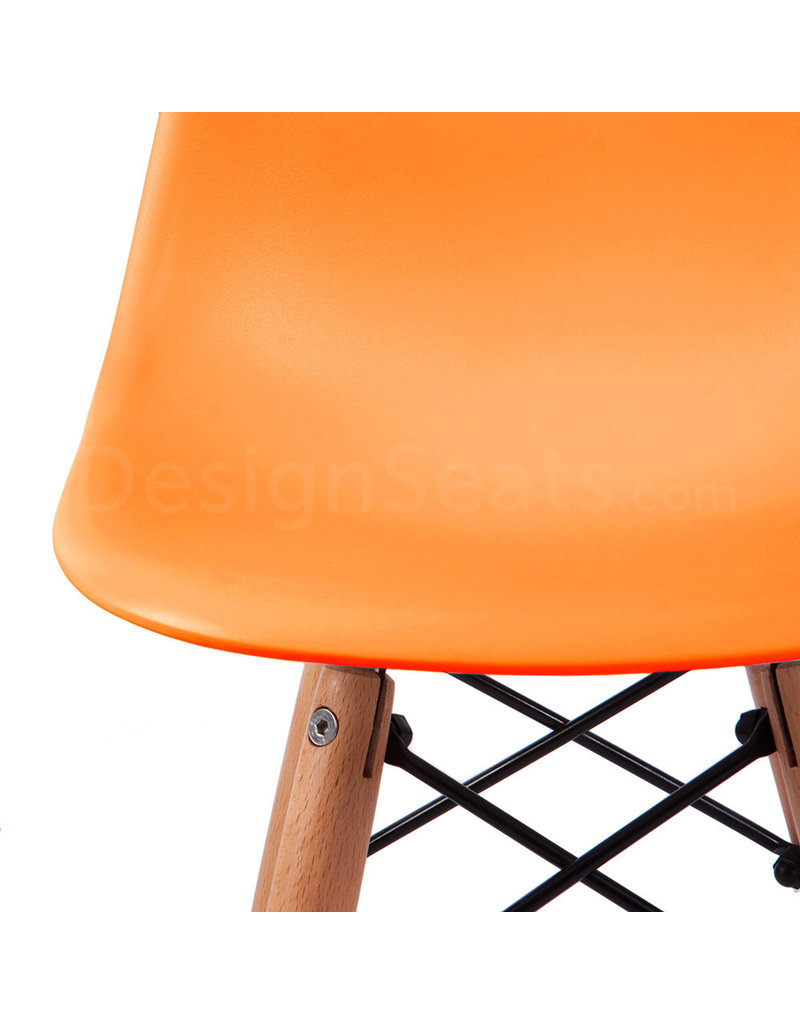 DSW Eames Design Dining Chair Orange