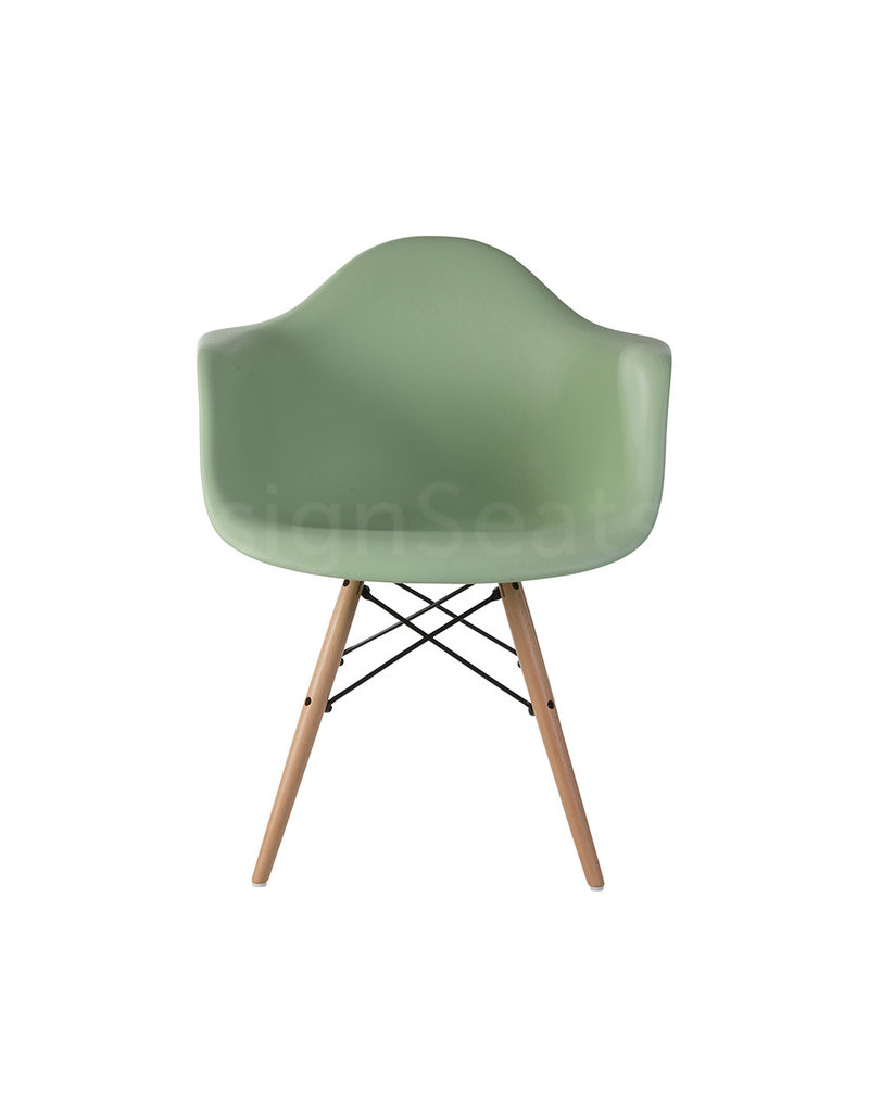 DAW Eames Design Chair Pastelgreen