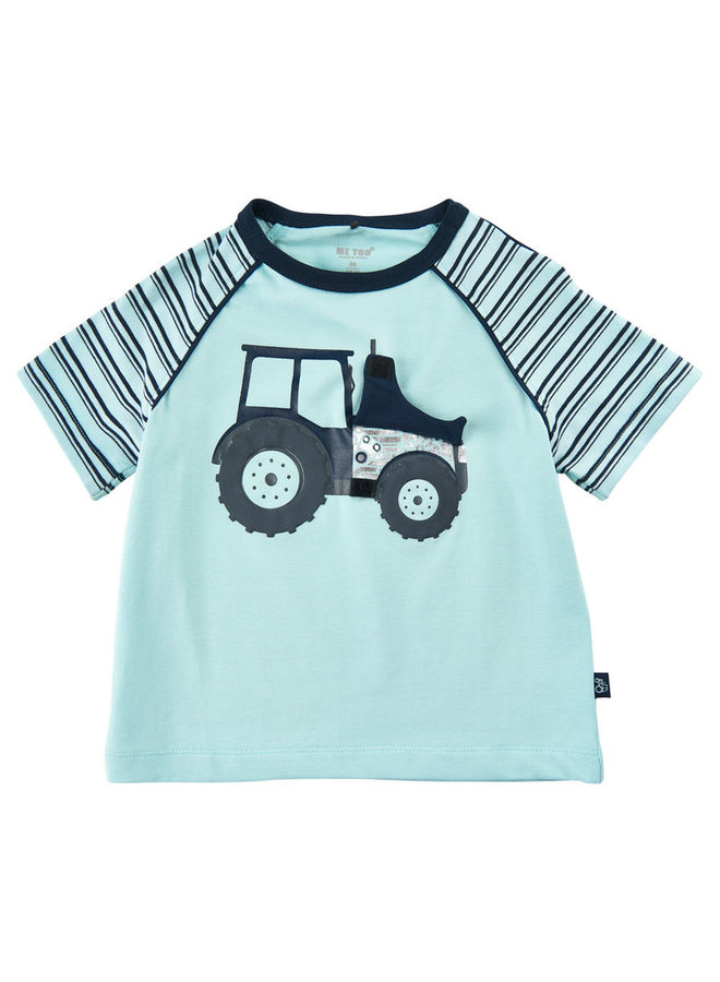 T-shirt with tractor print and hatch to engine