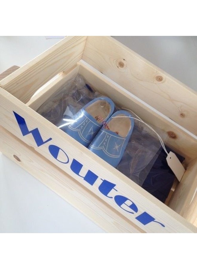 Maternity crate with name | children's overall & clogs | various colors