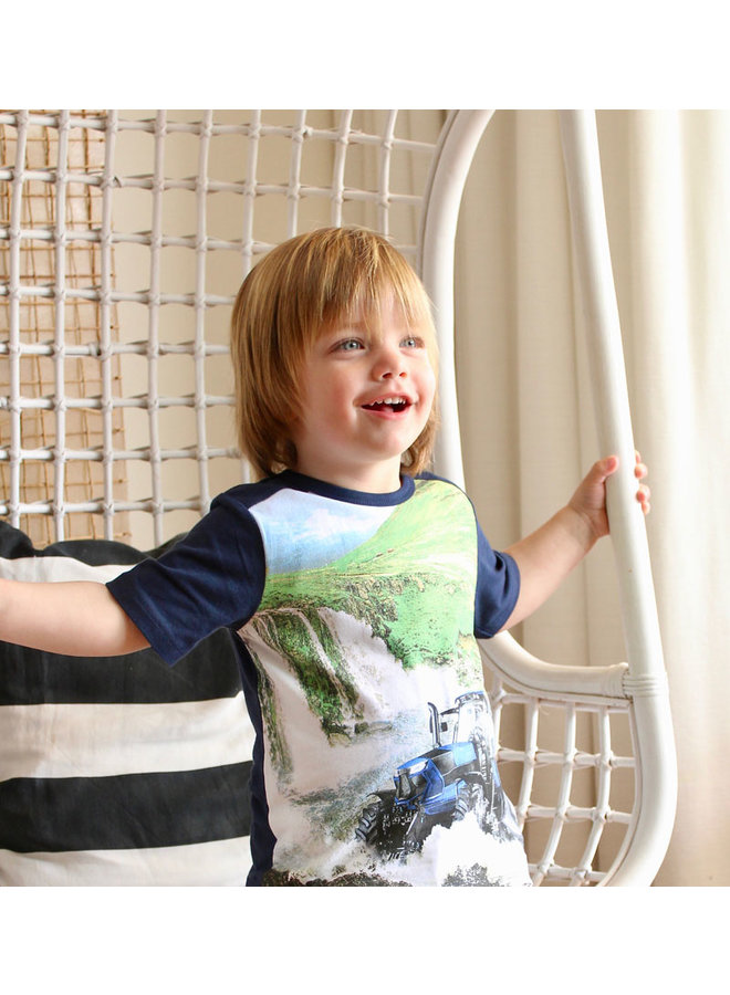 T-shirt with tractor print and waterfalls