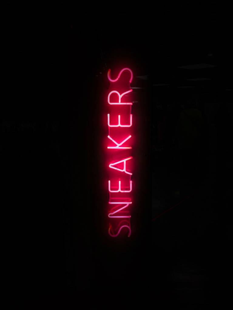 Nette sneakers voor naar kantoor