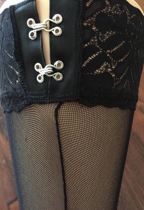 Fine Mesh naad Stay Ups met Clips in Top