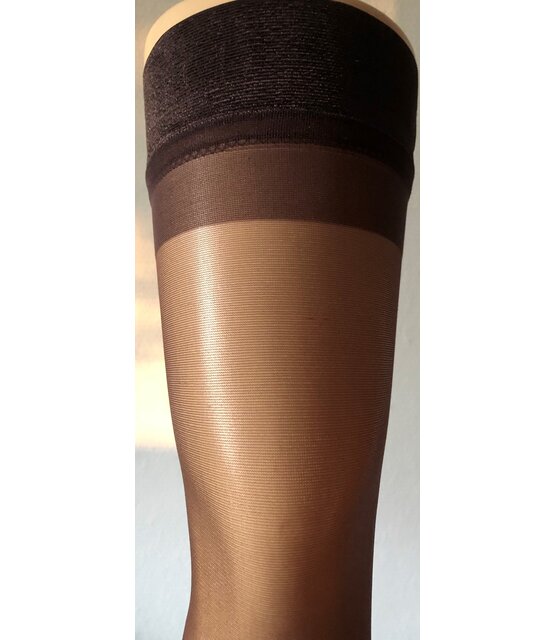 Aristoc 10 denier Retro Naad Hold Ups Aristoc 10 denier Retro Naad Hold Ups