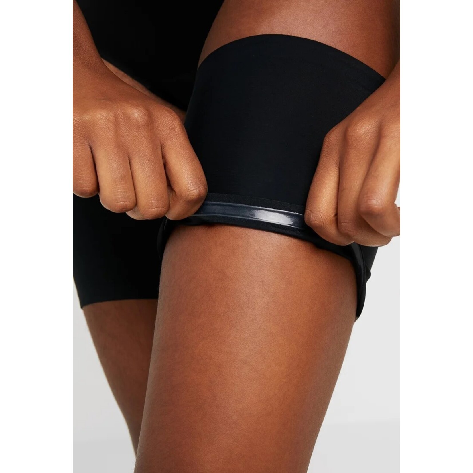 Pretty Polly  Pretty Polly Curves Smooth  Anti Chafing Bands