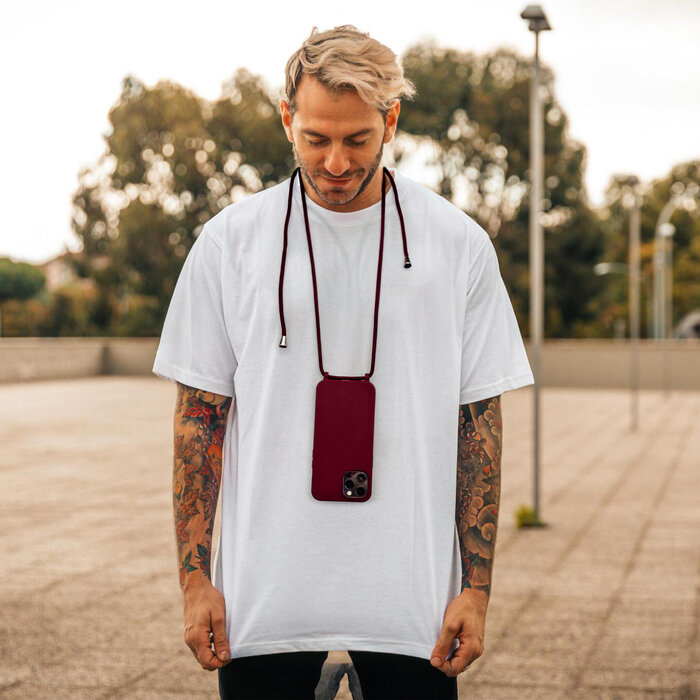 JVS Products Samsung Galaxy S24 hoesje - Backcover - Koord - Softcase - Flexibel - Siliconen - Rood