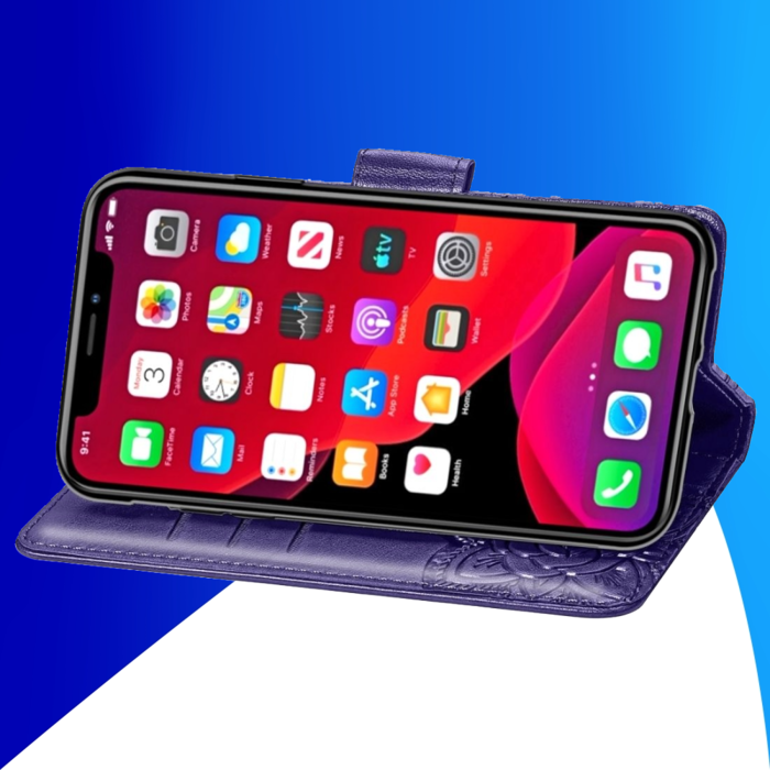 JVS Products iPhone 16 Pro Max hoesje - Bookcase - Pasjeshouder - Portemonnee - Vlinderpatroon - Kunstleer - Donkerpaars