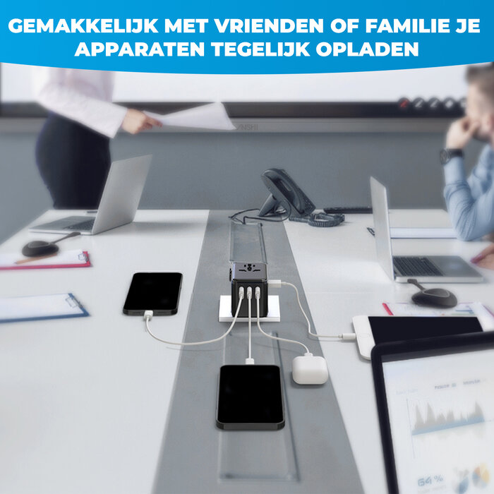 JVS Products Universele wereldstekker - Snellader 67W - Reisstekker - Internationale Reisadapter - 3x USB-C en 1x USB-A - 180+ Landen - Amerika (USA) - Zuid Amerika - Engeland (UK) - Azië - Europa - Afrika - 2500W - Wereldstekker lichtgewicht - Zwart