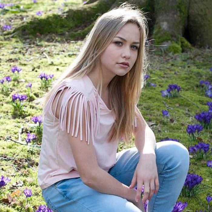 Be A Diva fringe Ibiza top Alexy white