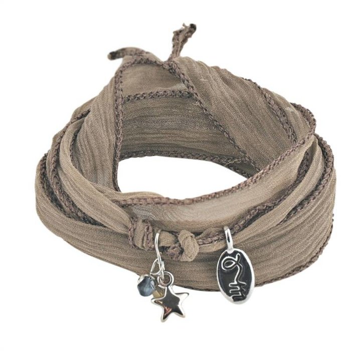 Jozemiek Rakhi zijden wikkelarmand Sand