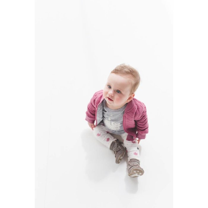 nOeser stoer baby jackje / sweatvest Jacky capitone pink