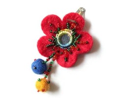 Cute Factory Fairtrade haarknipje rood