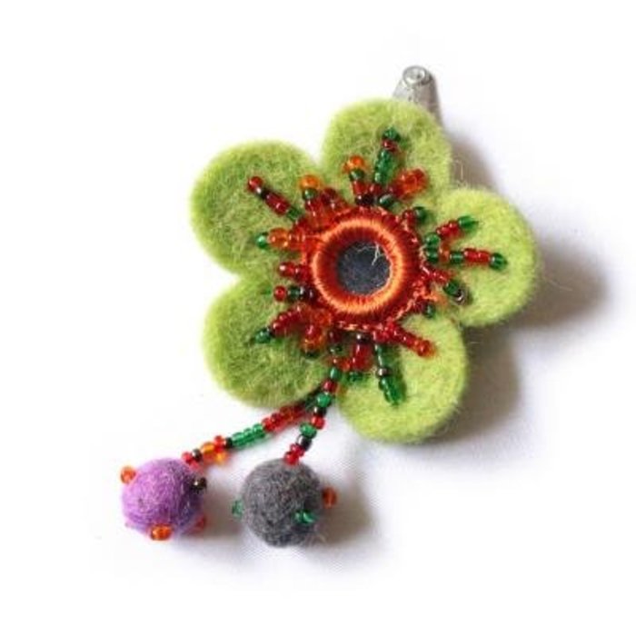 Cute Factory haarknipje bloem groen