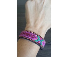 Jozemiek IBIZA rundleren armband multicolor pink