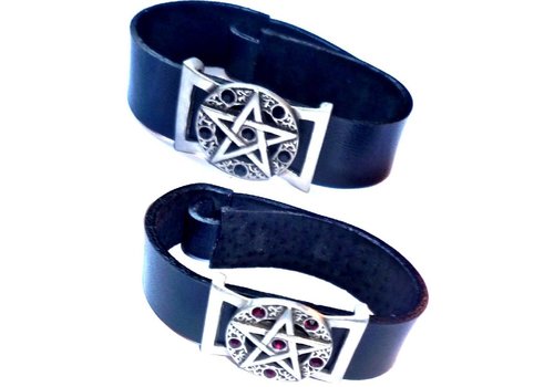 Lederarmband mit Pentagramm 