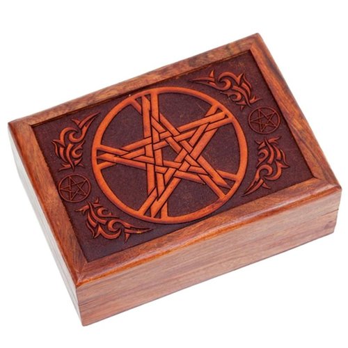Tarot Kästchen mit geschnitztem Pentagramm 