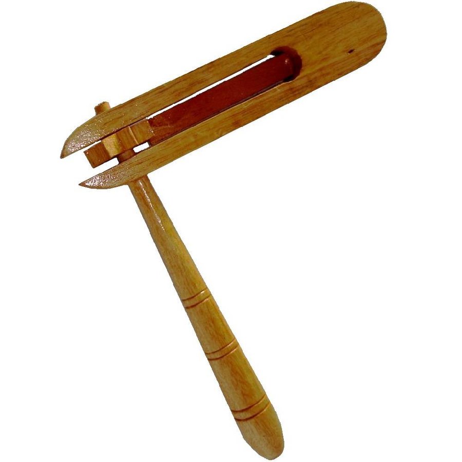 Instrument aus Holz-1