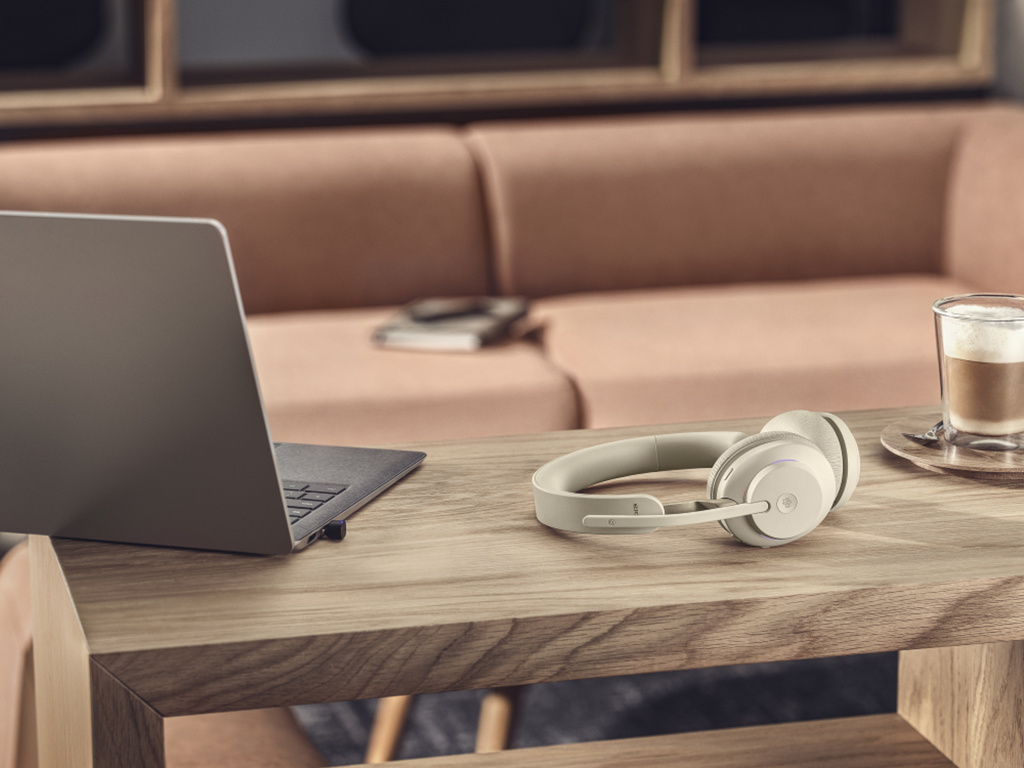 Evolve2 65 UC Stereo USB-C STAND (BEIGE)