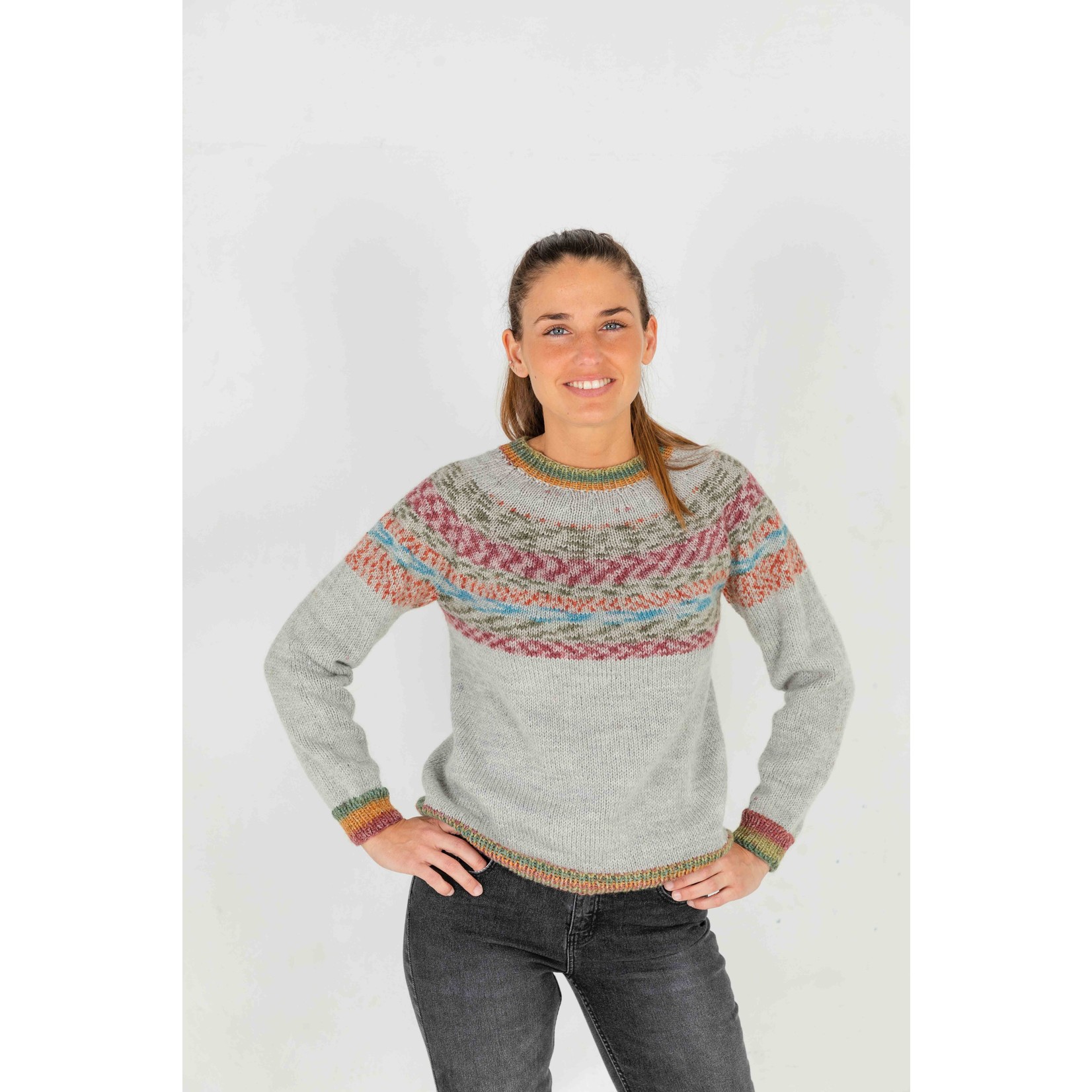 Katia Lopapeysa 203 Groen-Geel-Blauw-Rood