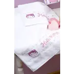 Vervaco Hello Kitty, set van 2 handdoeken 30 x 50 cm met telpatroon