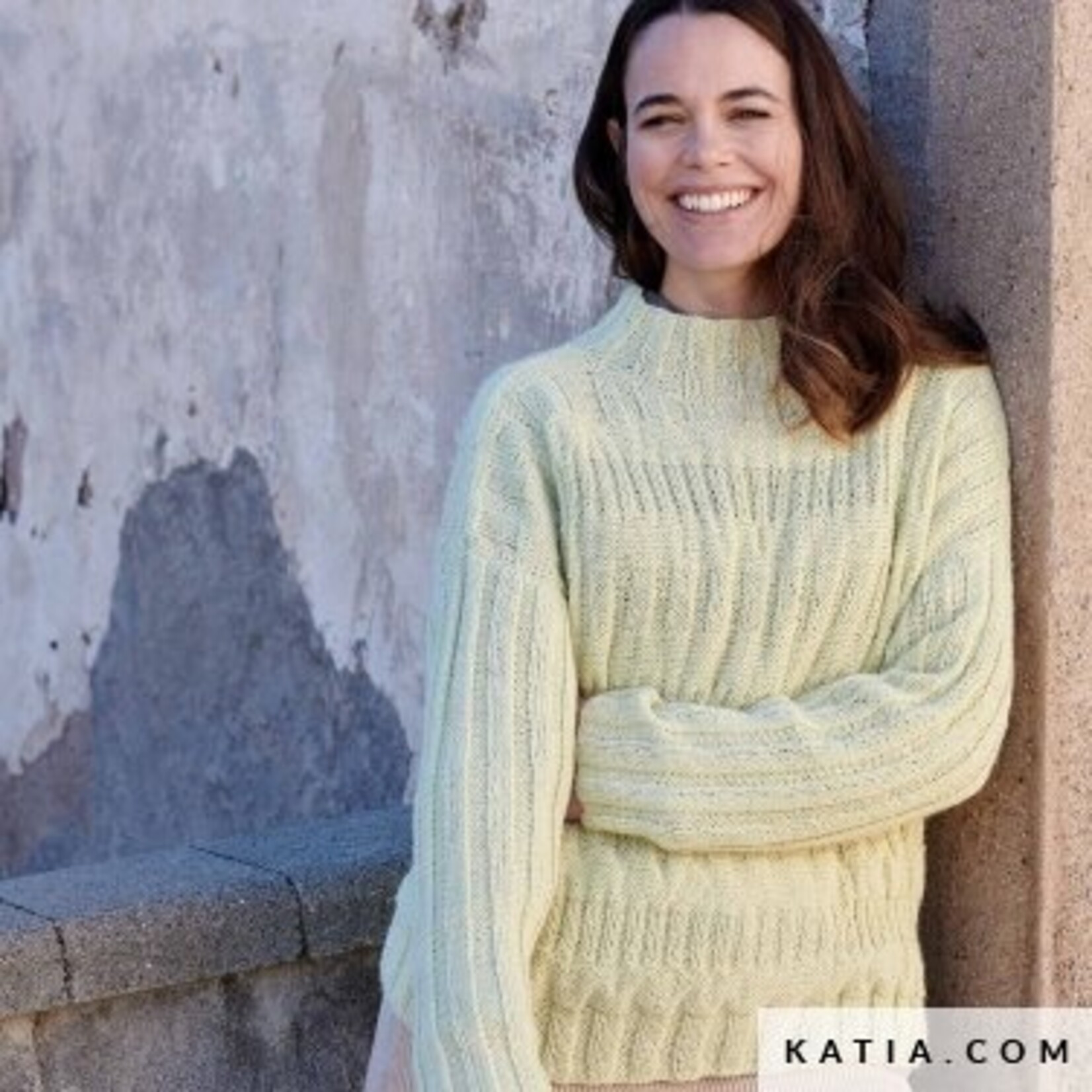 Katia Alpaquina 320 Zwart