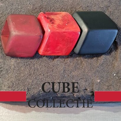 CUBE COLLECTION 3 CUBES COMBINATION 002 The size of 1 CUBE is 46x36mm.