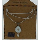 GO-DUTCH LABEL Go Dutch Label Kettinkje met Druppelvormig hangertje met  wit parelmoer Zilverkleurig