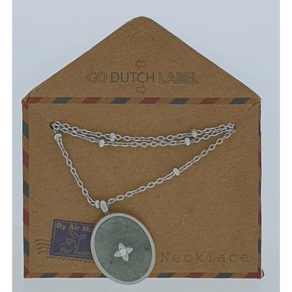 GO-DUTCH LABEL Go Dutch Label Edelstalen Ketting Kort met Ovaalvormig hangertje met  natuursteen Zilverkleurig met een klein natuursteentje