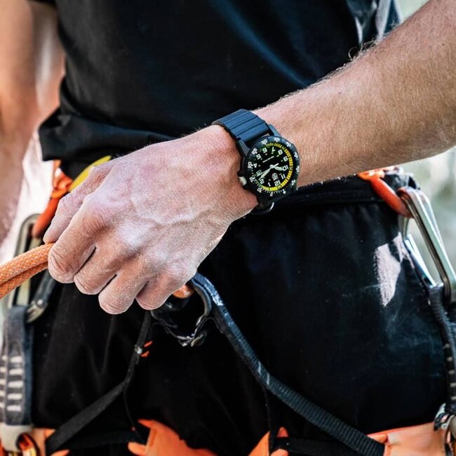 Luminox Leatherback SEA Turtle Giant 44 mm, Outdoor XS.0325 Herrenuhr